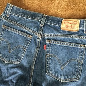 Levi's 500 Straight Leg Dark Wash Jeans